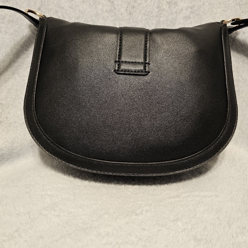 NWT Michael Kors Carmen Hobo Bag - Picture 3 of 7